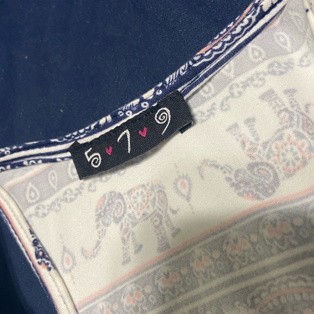 Short, elephant print dress - Picture 4 of 4